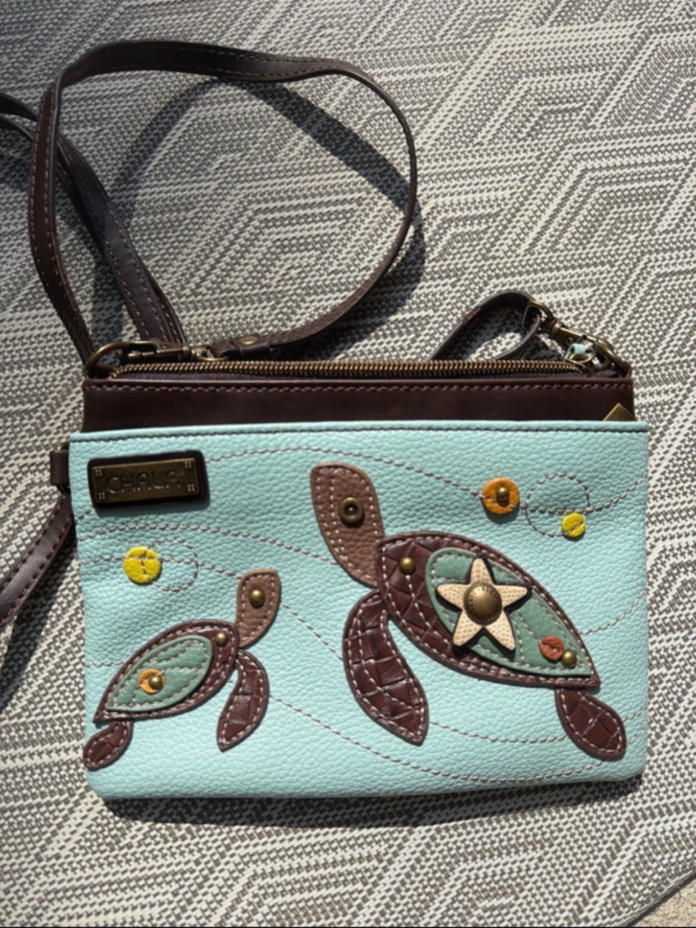 Chala Aqua Turtle Applique Crossbody Phont Bag/wallet with Brown Trim